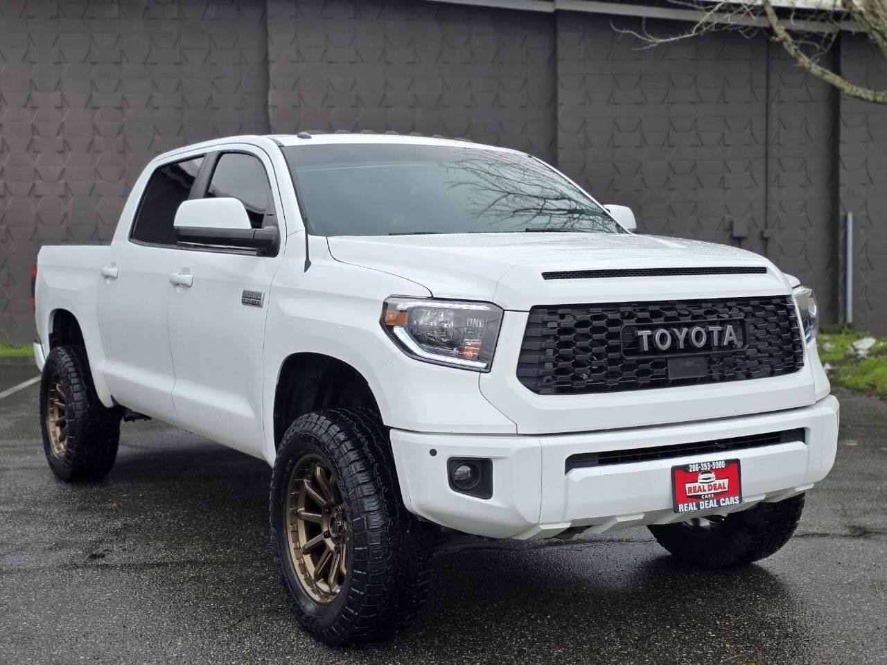 Used 2015 Toyota Tundra Platinum image 15