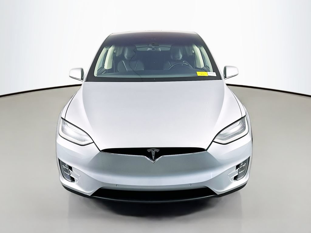 Used 2016 Tesla Model X 90D AWD/4WD image 2