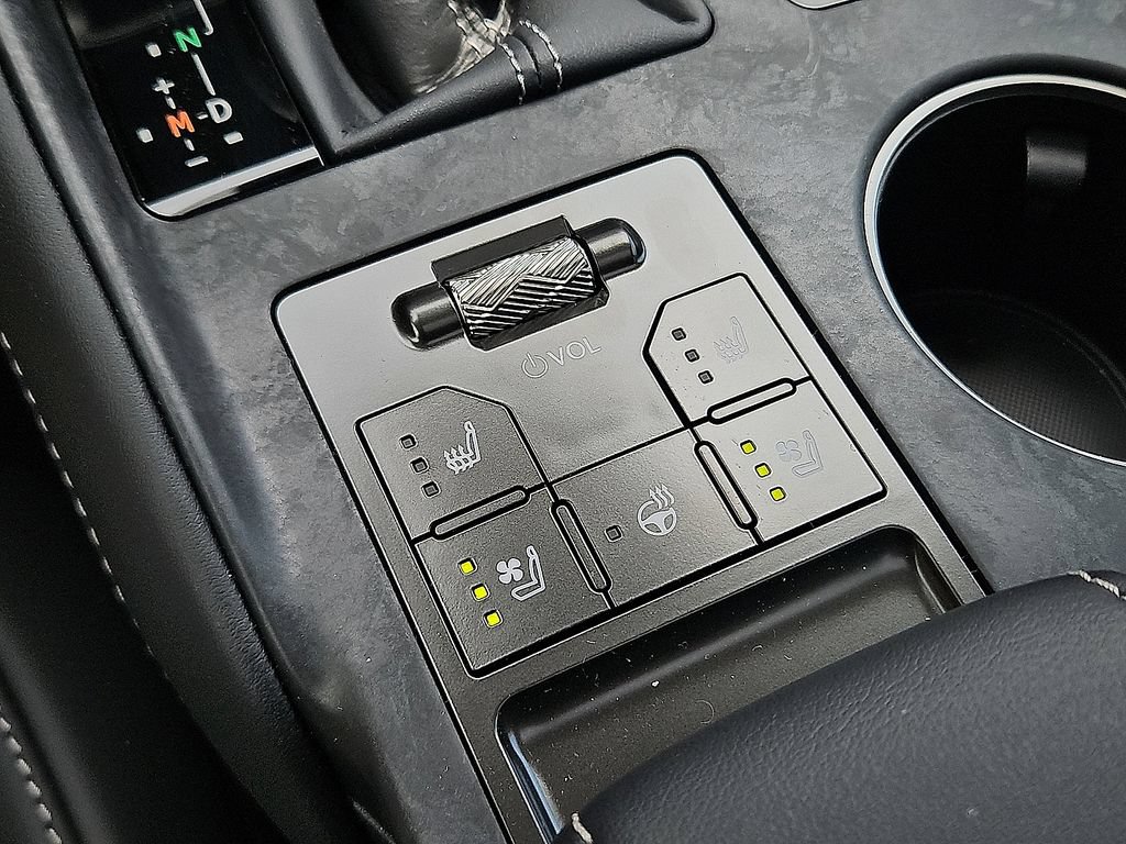 New 2026 Lexus IS 350 F Sport AWD/4WD image 15
