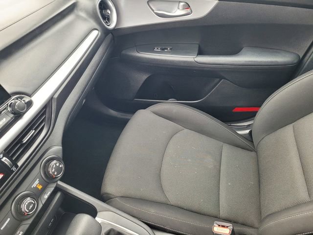 Used 2023 Kia Forte LXS image 10