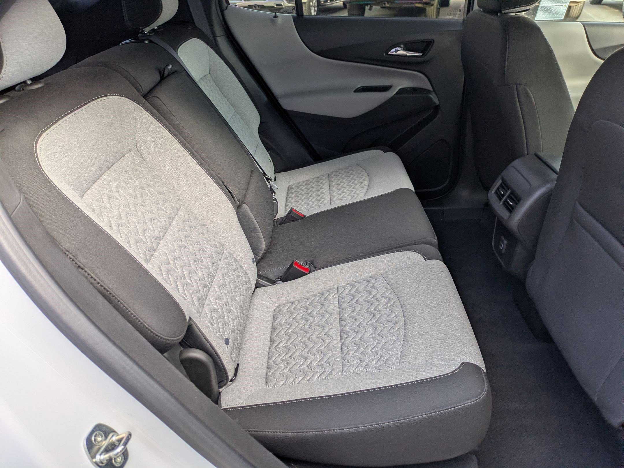 Certified 2022 Chevrolet Equinox LS image 26