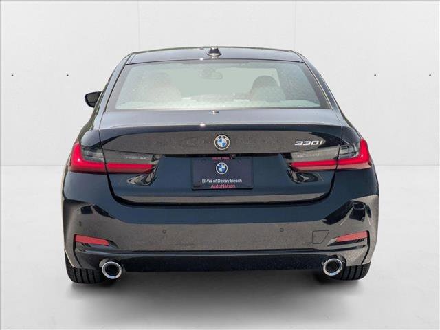 Used 2025 BMW 330i Sedan w/ Premium Package image 7