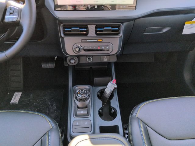 New 2026 Ford Maverick Lobo AWD/4WD image 19