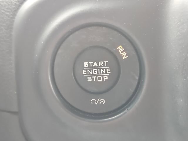 Used 2019 Jeep Wrangler Unlimited Rubicon AWD/4WD image 22