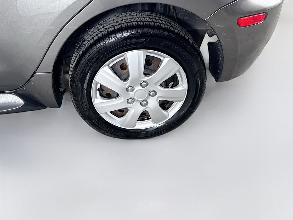 Used 2005 Scion xA FWD image 28