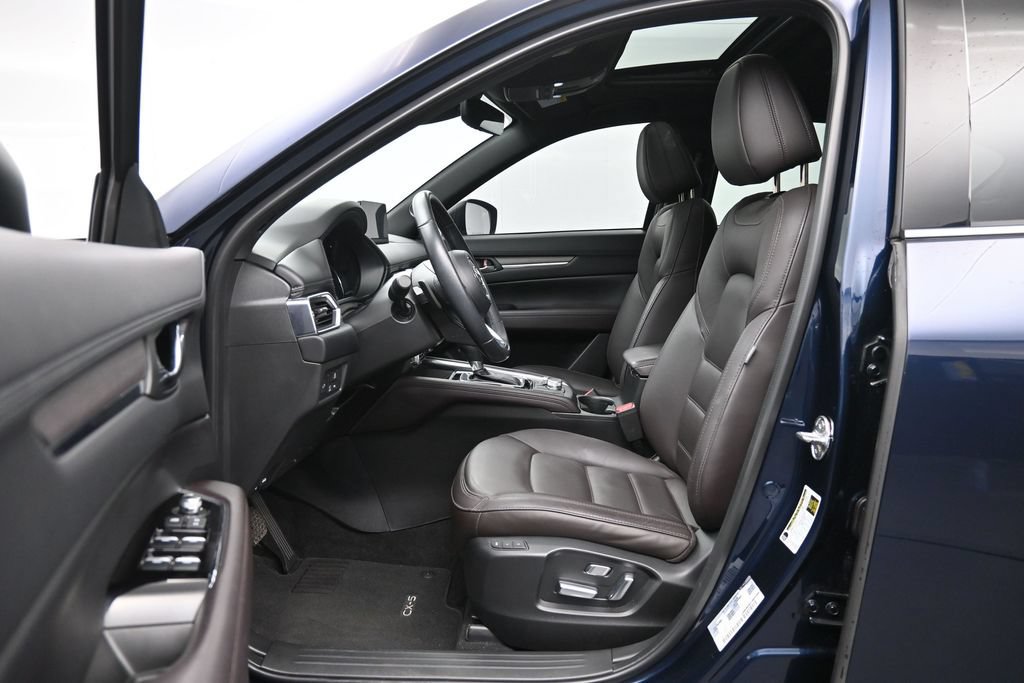 Used 2023 MAZDA CX-5 Signature AWD/4WD image 23