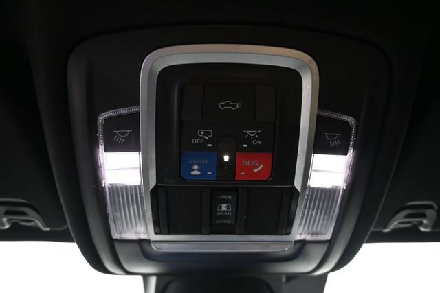 Used 2022 RAM 1500 Limited AWD/4WD image 31