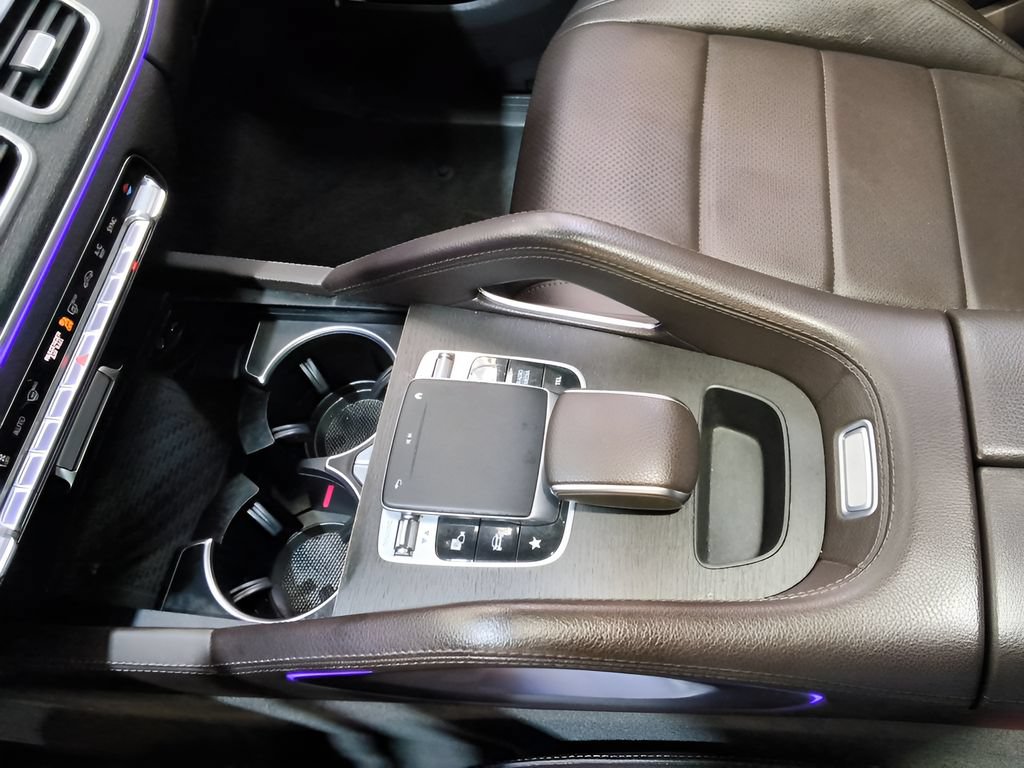 Used 2020 Mercedes-Benz GLE 350 4MATIC image 19