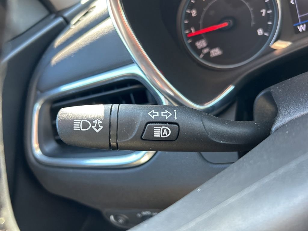 Used 2024 Chevrolet Equinox LT image 23