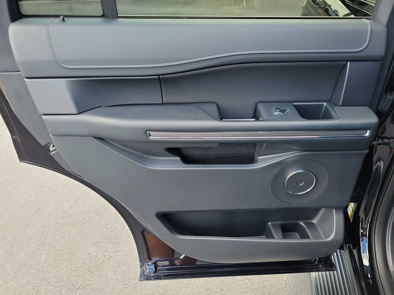 Certified 2023 Ford Expedition XLT RWD image 8