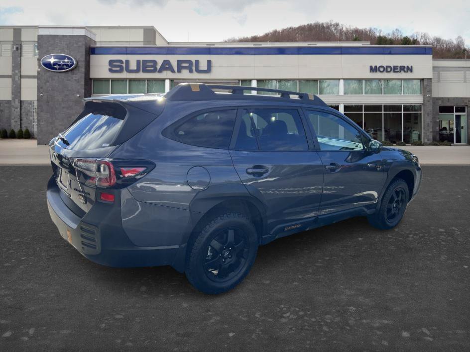 Used 2025 Subaru Outback Wilderness AWD/4WD image 5