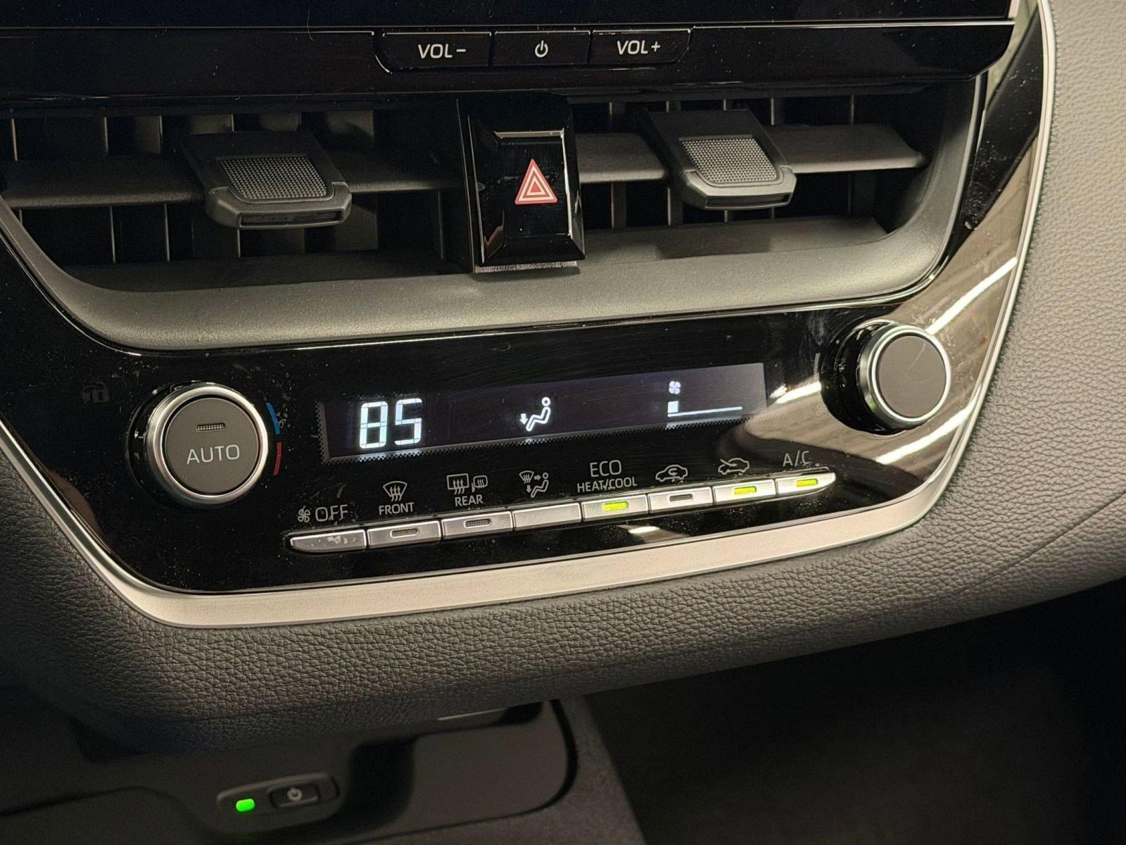 New 2026 Toyota Corolla SE FWD image 26