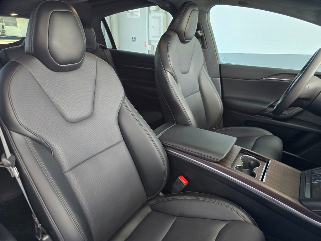 Used 2024 Tesla Model X AWD/4WD image 11