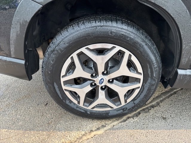 Used 2023 Subaru Forester Premium image 24