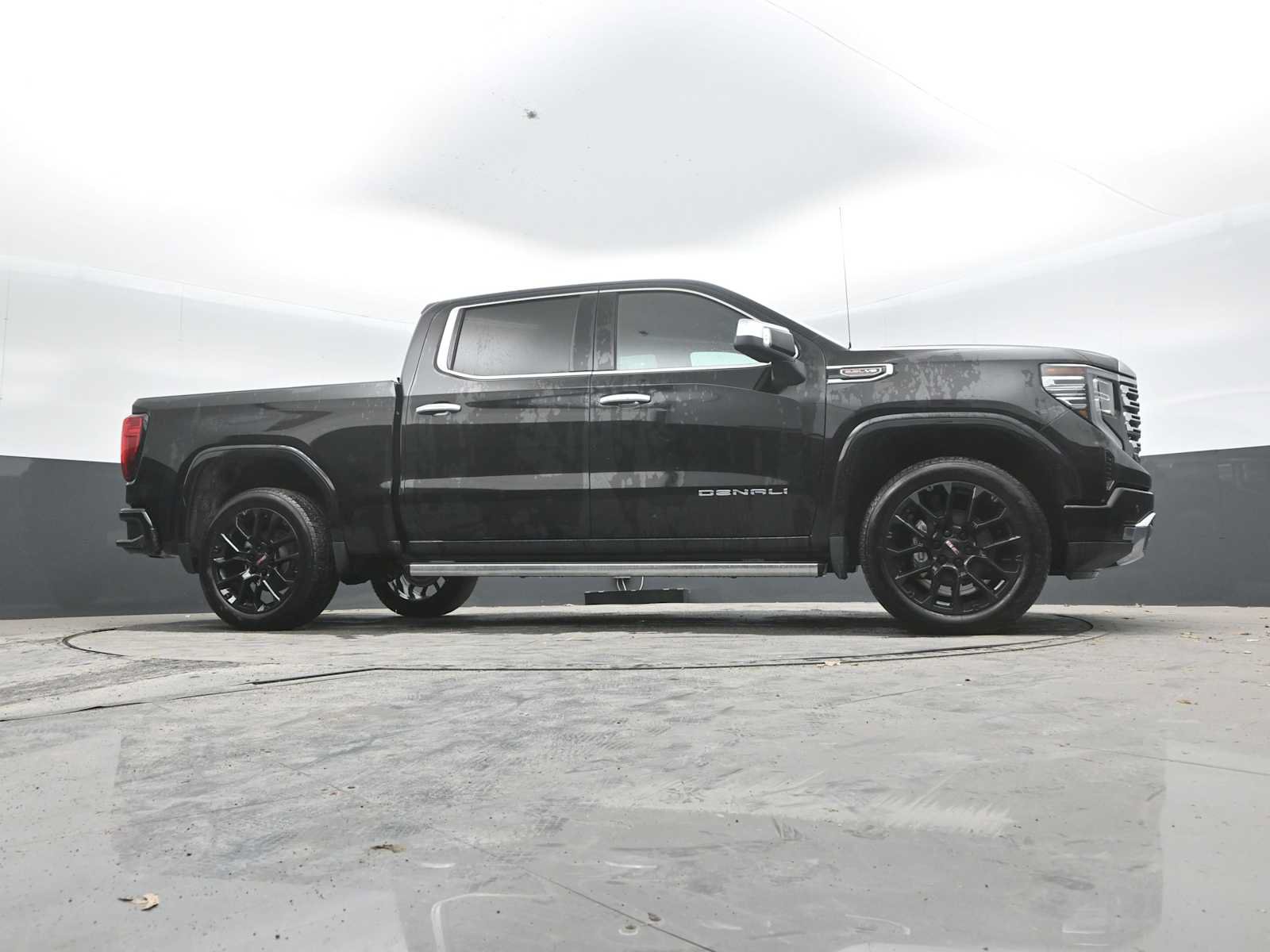 New 2024 GMC Sierra 1500 Denali w/ Technology Package AWD/4WD image 44