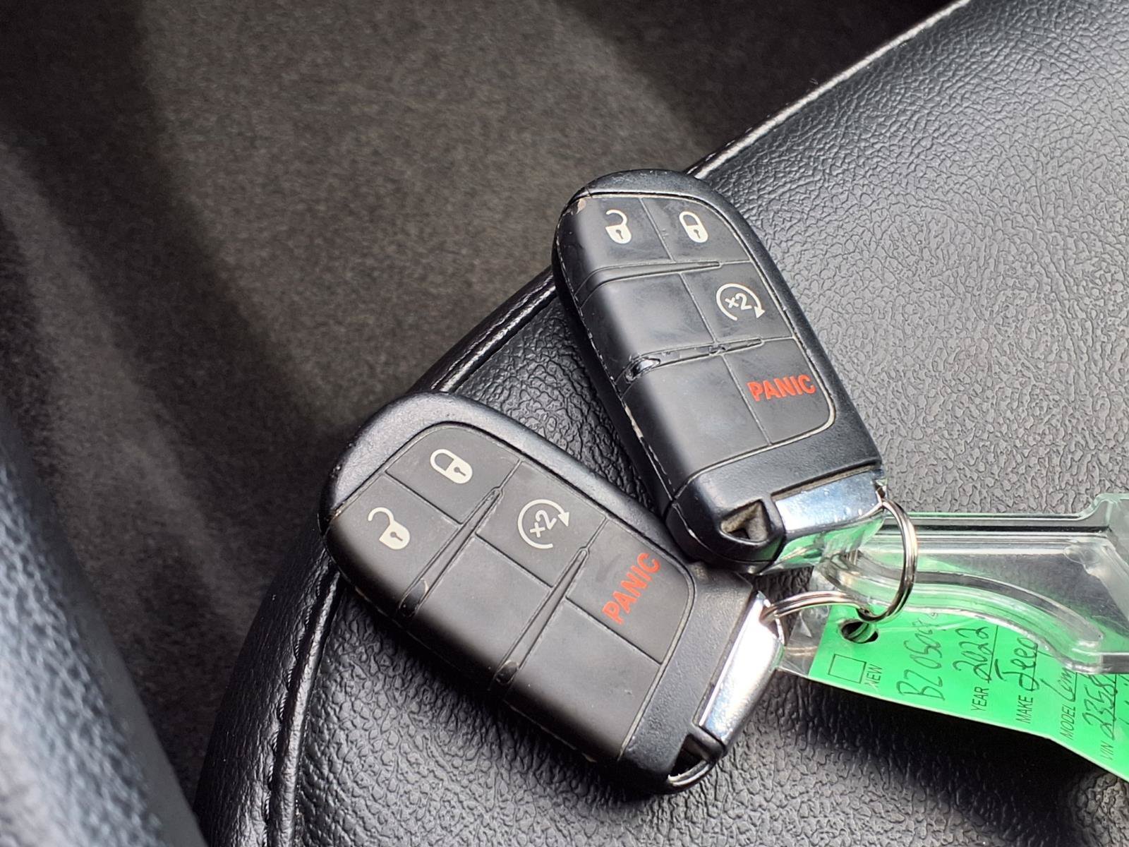 Used 2022 Jeep Compass Latitude AWD/4WD image 19