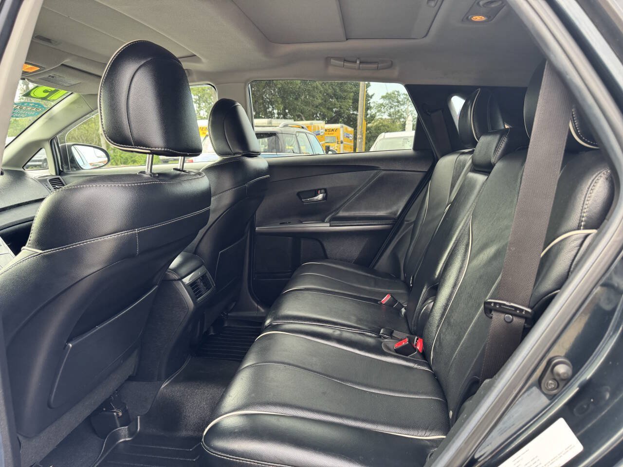 Used 2013 Toyota Venza AWD image 27