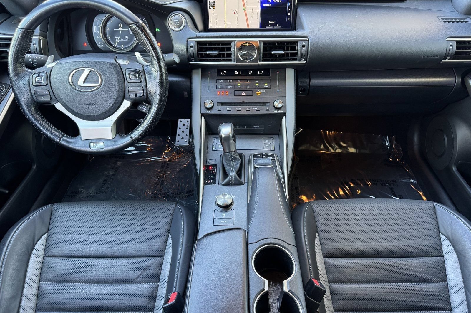 Used 2020 Lexus IS 300 F Sport w/ Blackline Edition RWD image 14