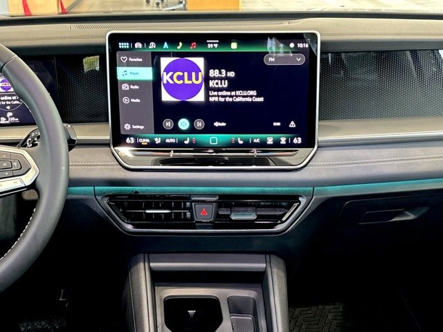 Used 2025 Volkswagen Tiguan SE image 27