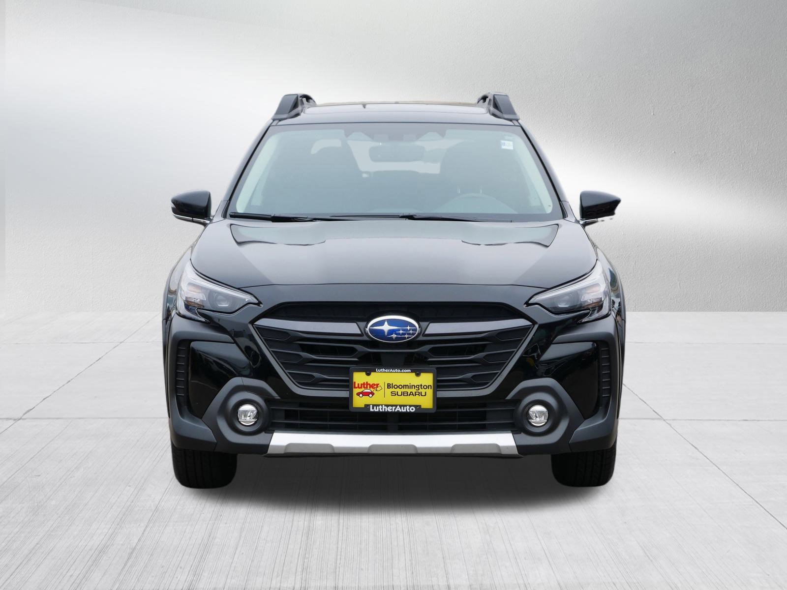 Certified 2025 Subaru Outback Limited image 2