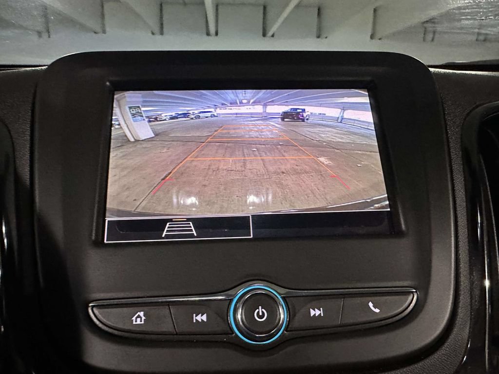 Used 2024 Chevrolet Equinox RS w/ LPO, Floor Liner Package AWD/4WD image 24