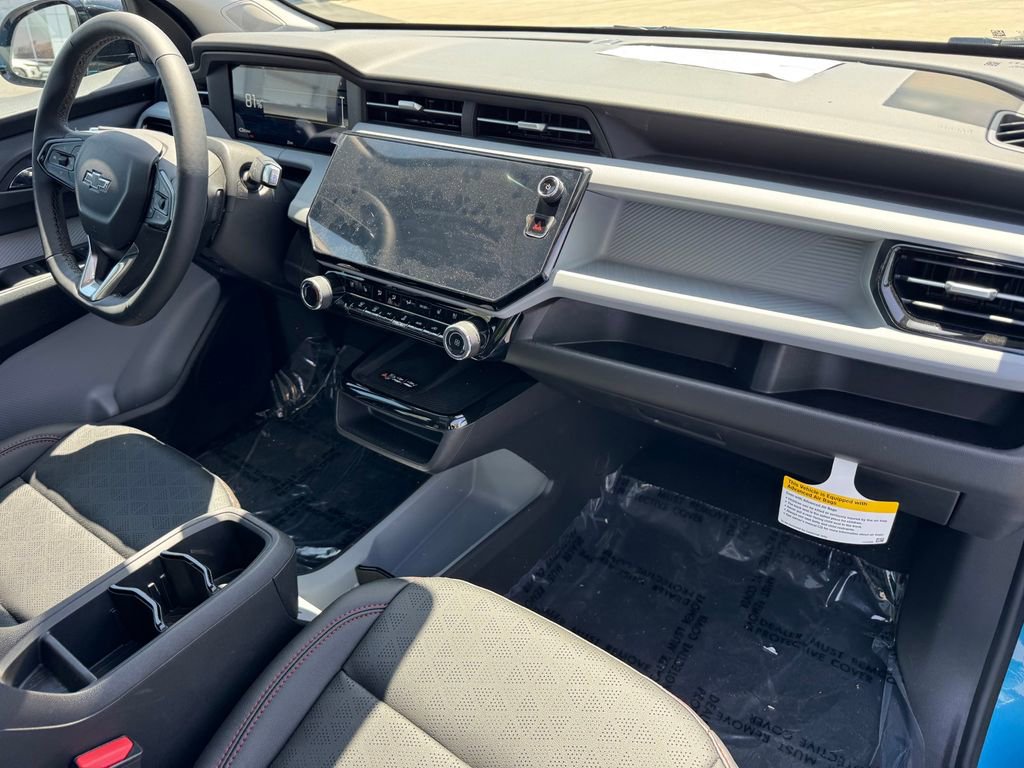 New 2027 Chevrolet Bolt RS w/ Technology Package FWD image 7