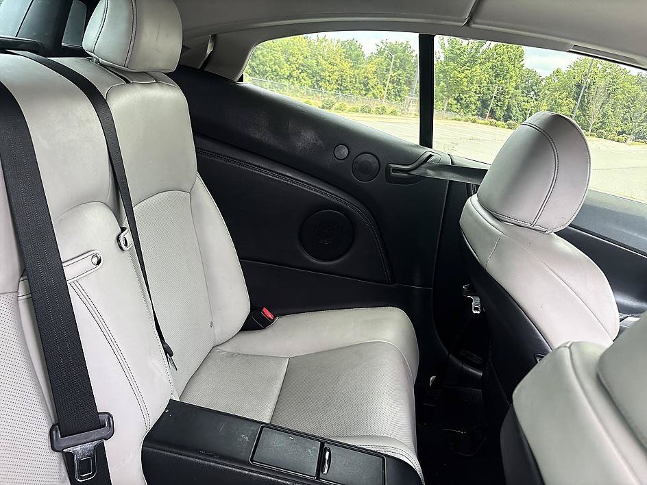 Used 2013 Lexus IS 250C w/ Luxury Pkg RWD image 21