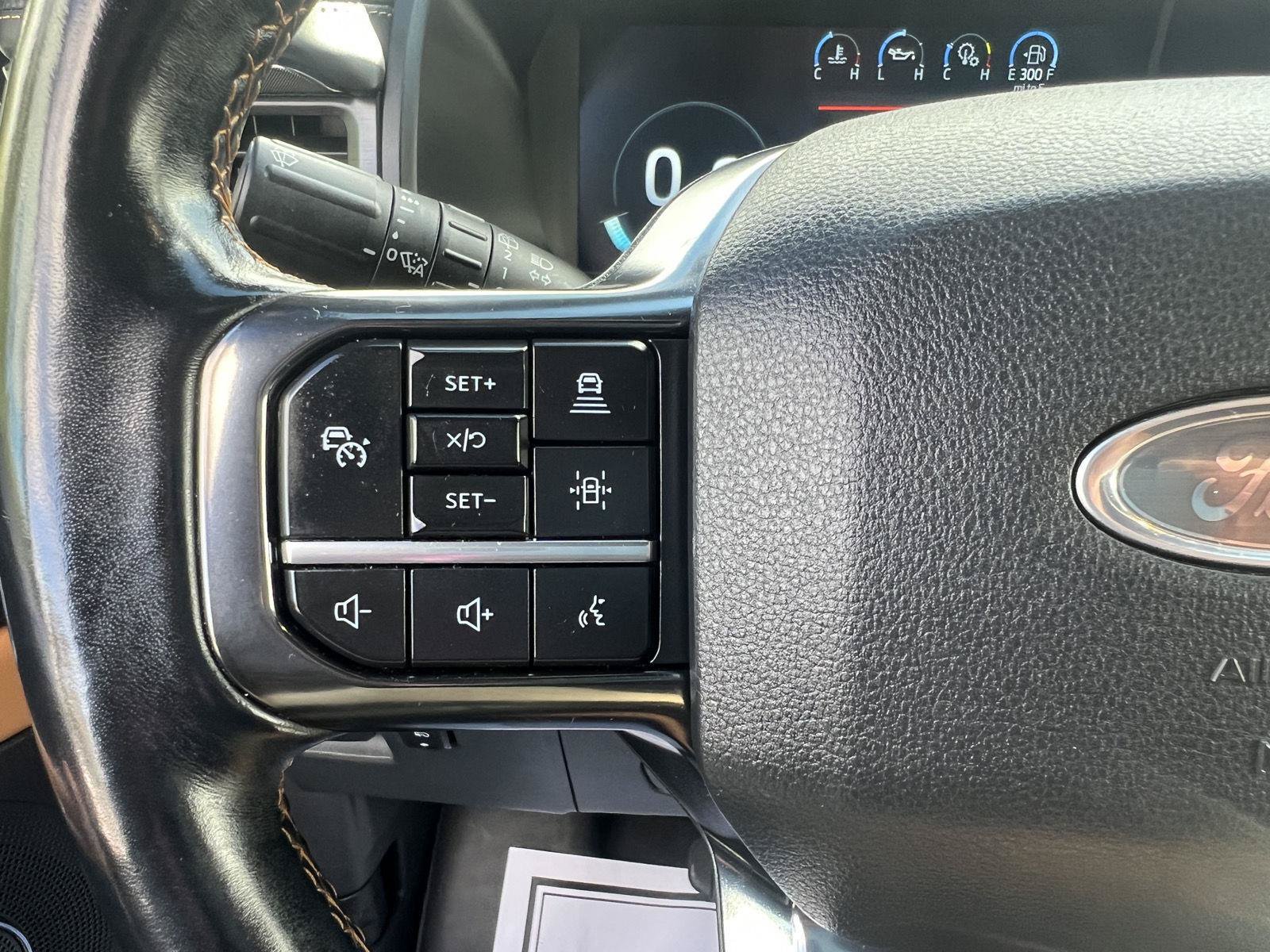 Used 2022 Ford Expedition Platinum AWD/4WD image 25