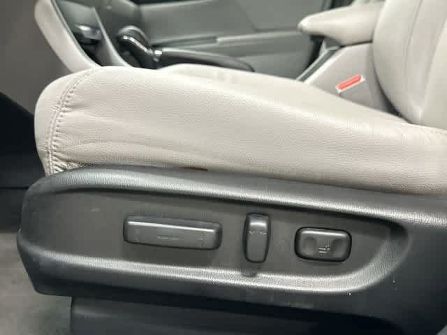Used 2014 Honda Accord EX-L image 25
