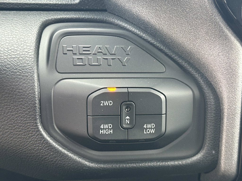 New 2026 RAM 3500 Tradesman AWD/4WD image 21