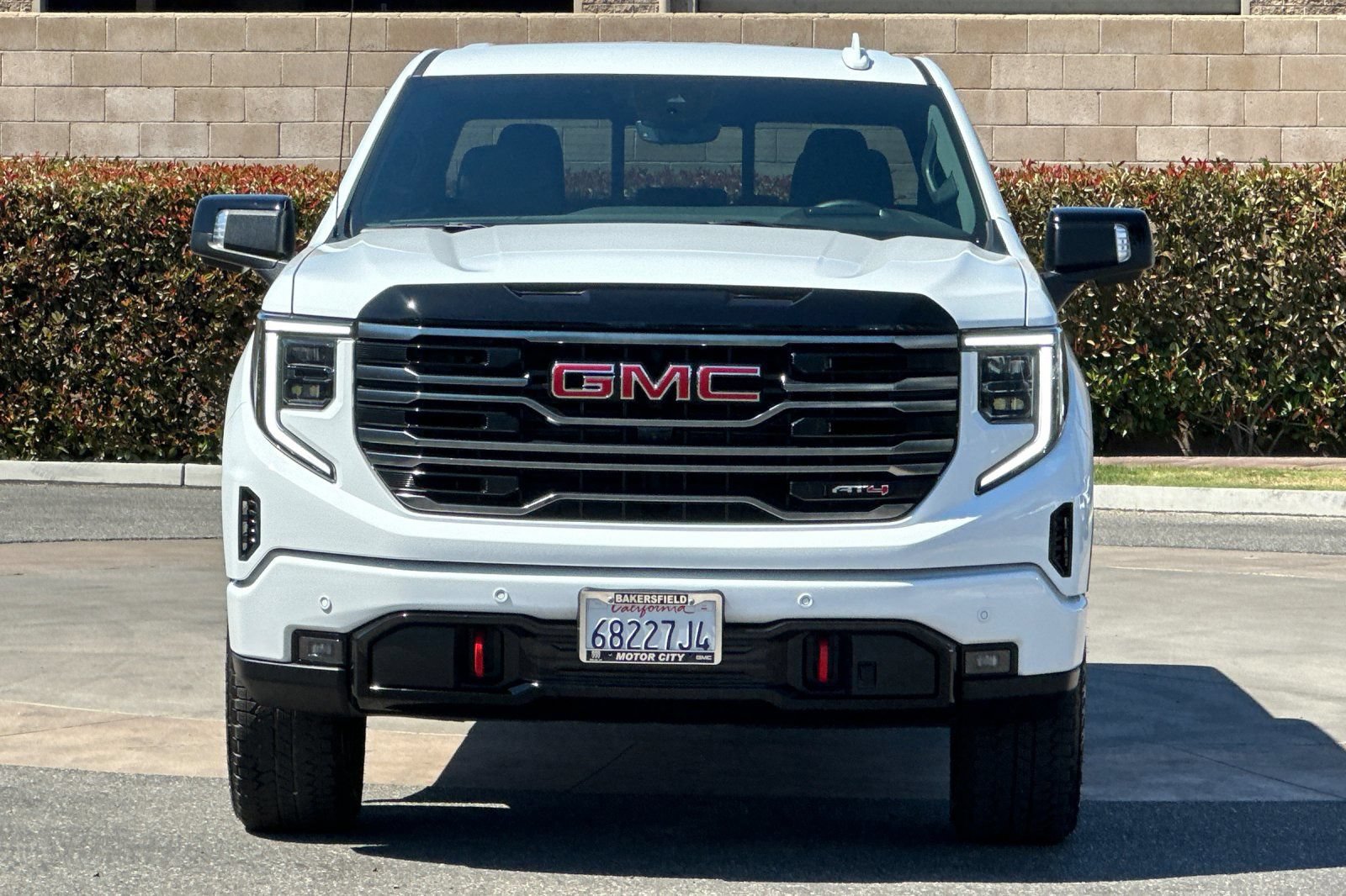 Used 2026 GMC Sierra 1500 AT4 w/ Technology Package AWD/4WD image 9