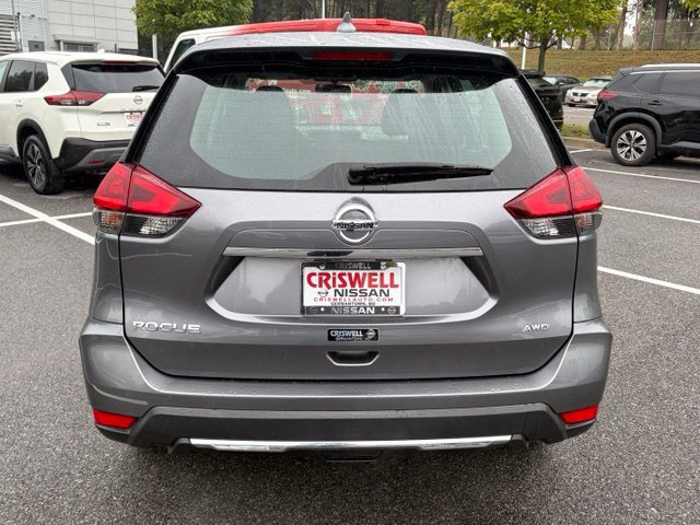 Used 2018 Nissan Rogue S AWD/4WD image 6