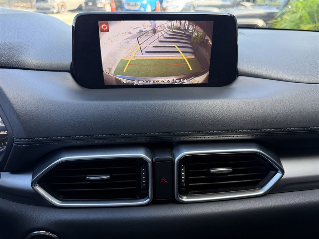 Used 2018 MAZDA CX-5 Touring w/ Preferred Equipment Package FWD image 26