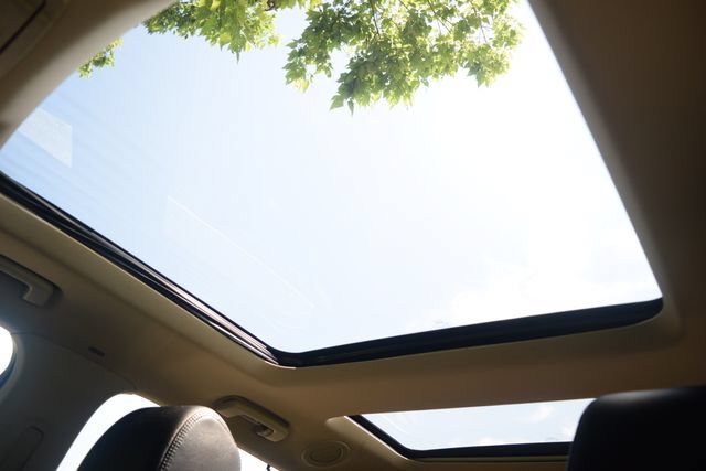 Used 2014 Lincoln MKT AWD w/ Equipment Group 201A image 22
