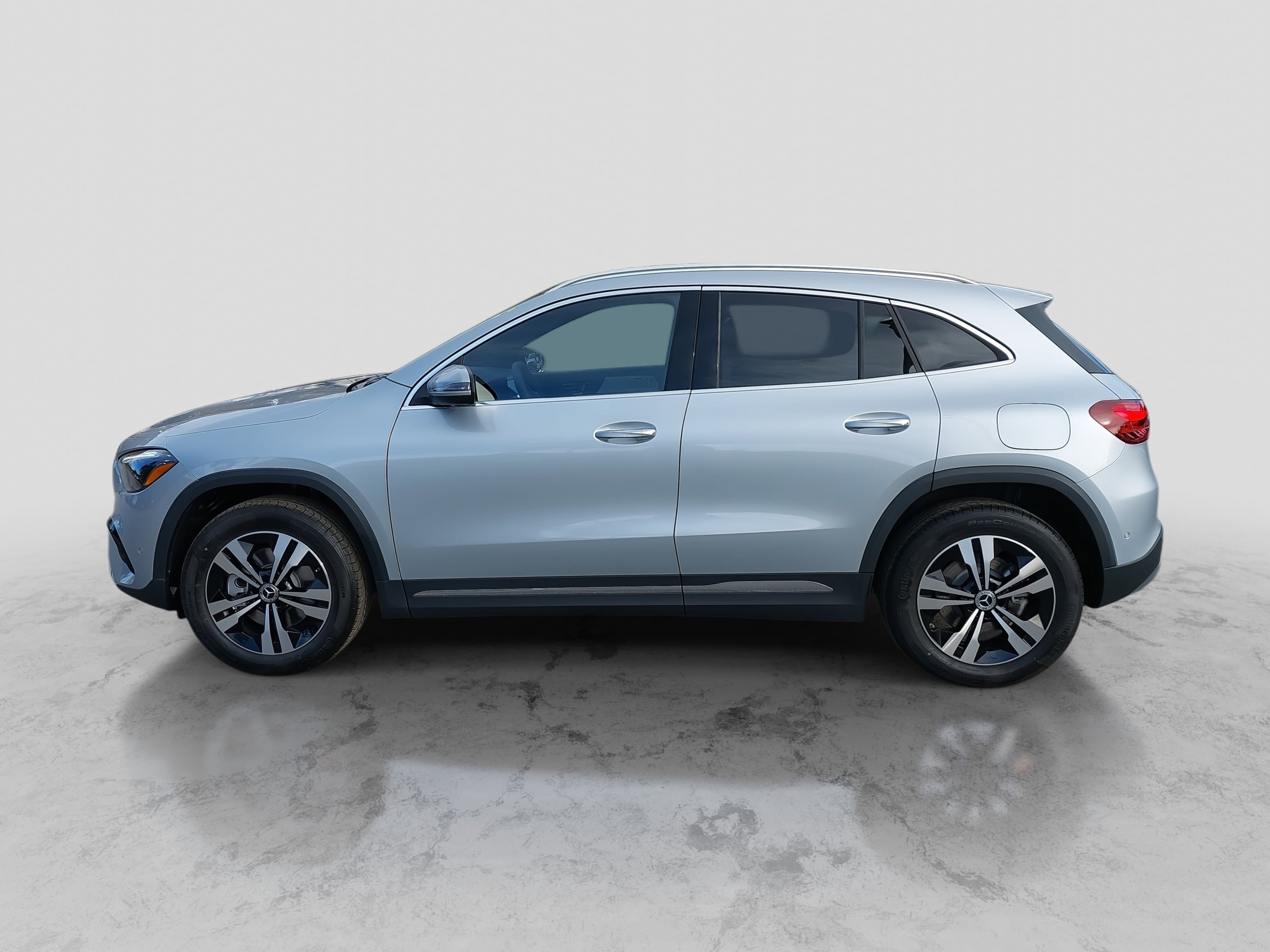 Certified 2025 Mercedes-Benz GLA 250 image 9