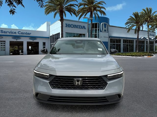 Used 2024 Honda Accord Sport image 3