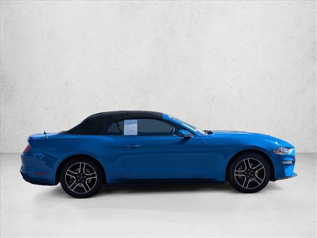 Used 2020 Ford Mustang Premium image 4