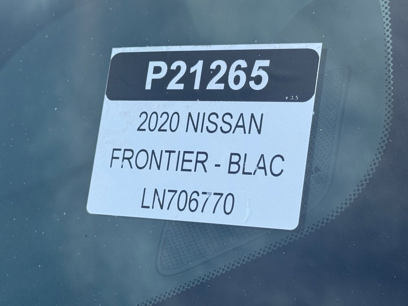 Used 2020 Nissan Frontier SV image 30