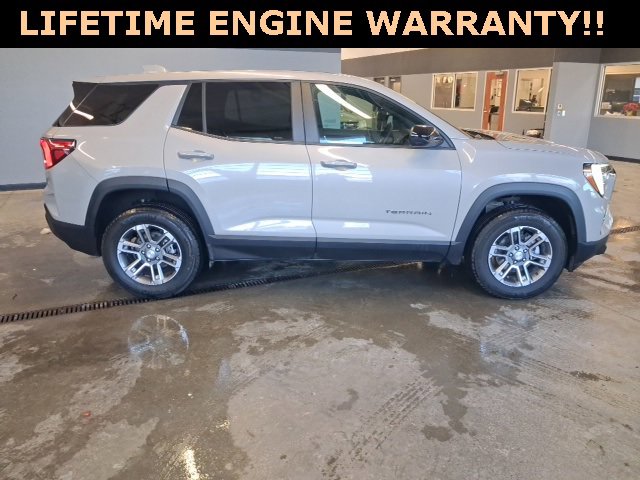 Used 2025 GMC Terrain Elevation image 9