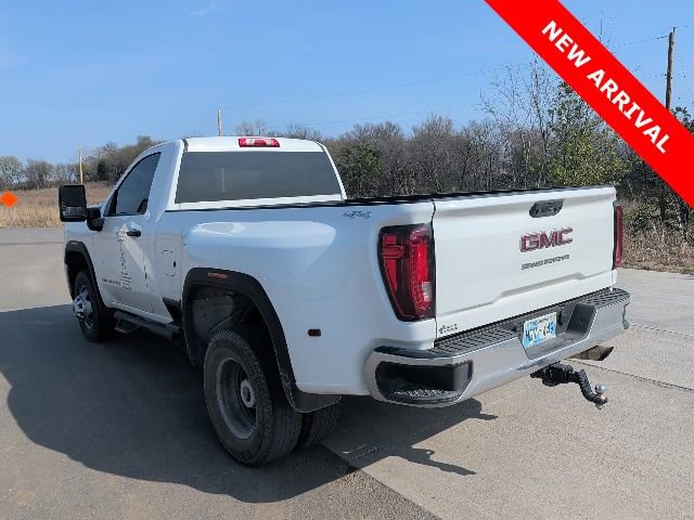 Used 2022 GMC Sierra 3500 Pro w/ Convenience Package image 5