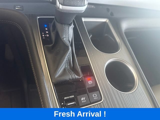 Used 2026 Toyota Sienna XLE FWD image 9
