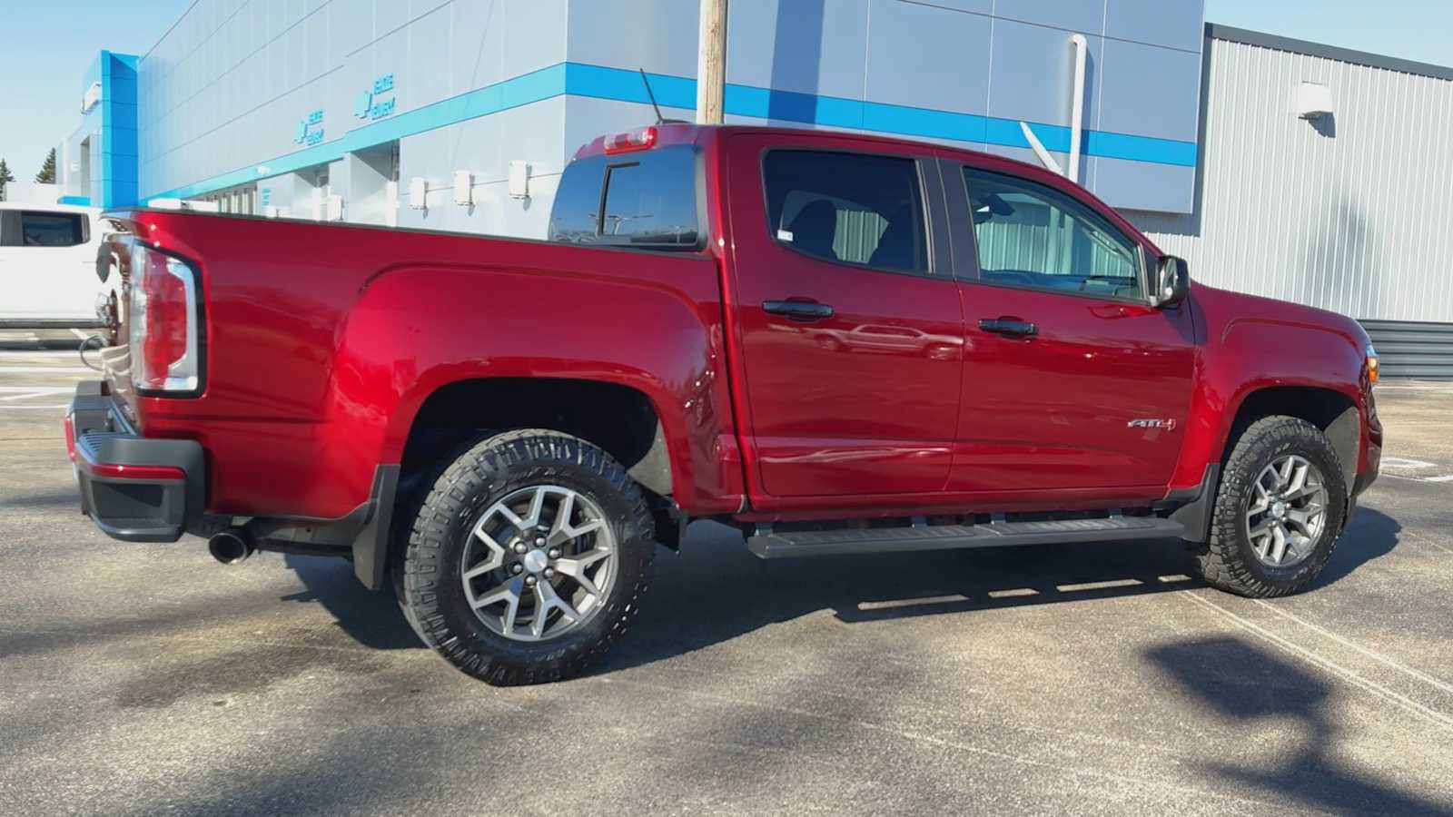 Used 2021 GMC Canyon AT4 w/ Trailering Package image 2