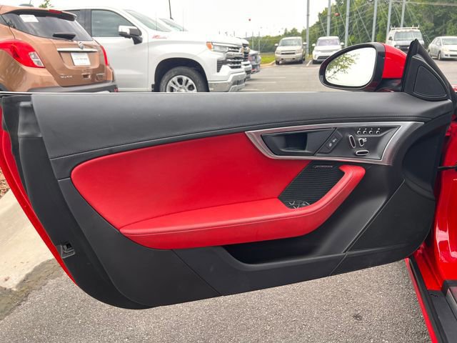 Used 2019 Jaguar F-TYPE Convertible RWD image 10