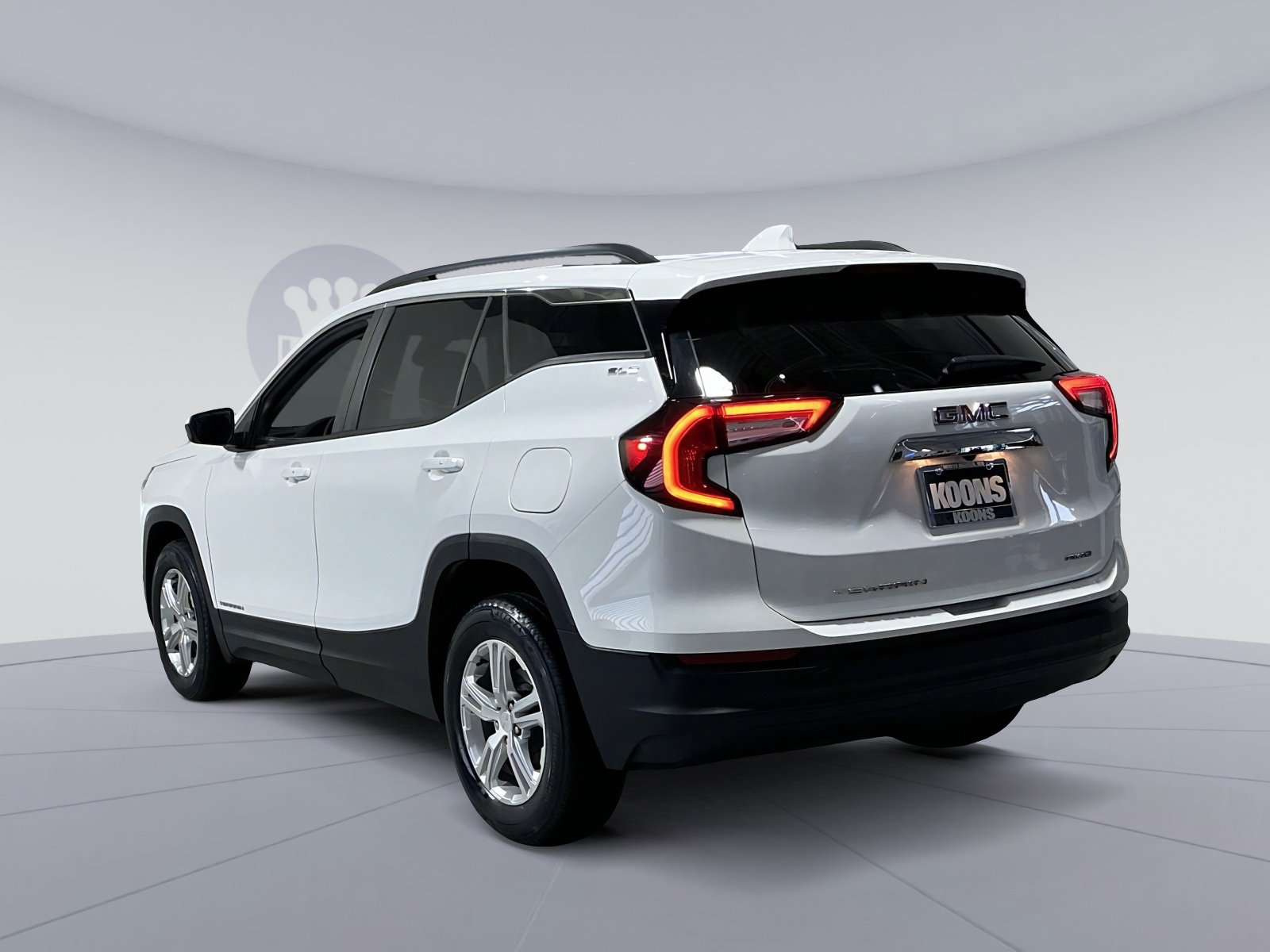 Used 2022 GMC Terrain SLE w/ Driver Convenience Package image 14