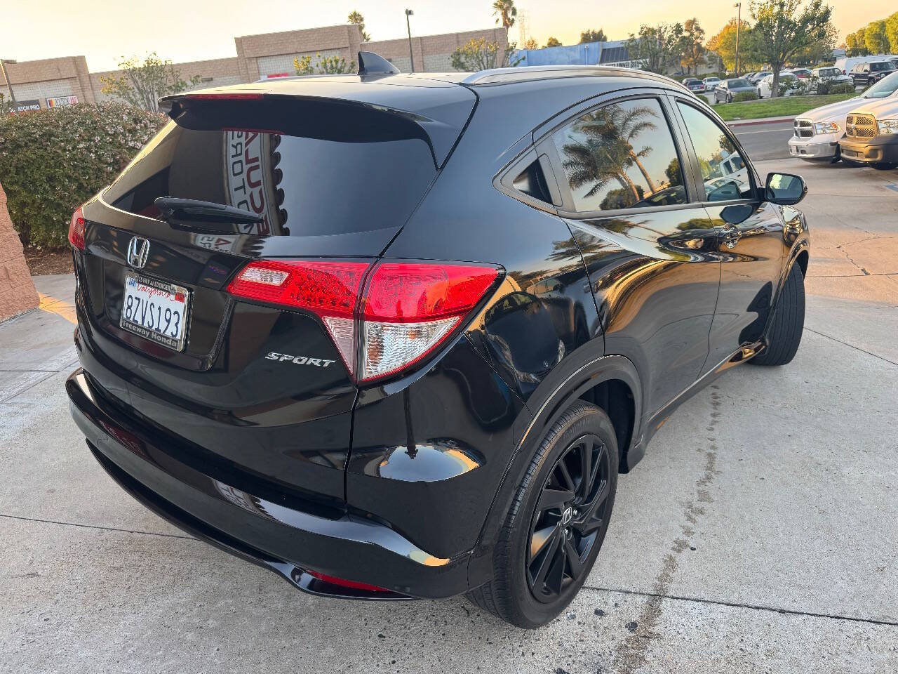 Used 2022 Honda HR-V Sport image 7