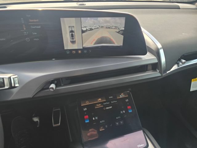 New 2027 Cadillac Vistiq Luxury AWD/4WD image 25