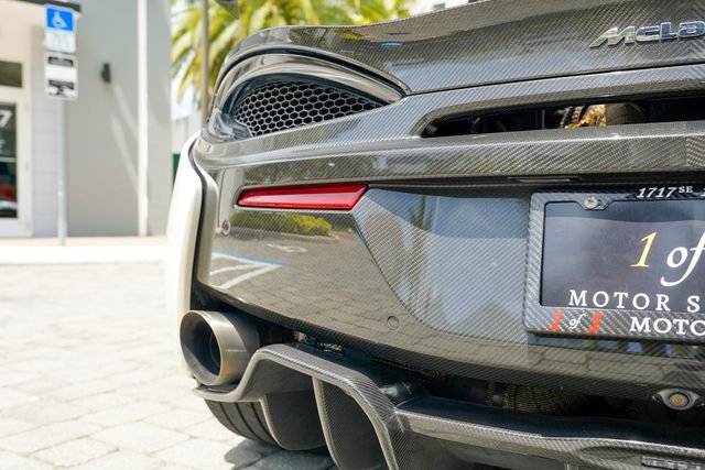 Used 2017 McLaren 570S Coupe RWD image 54