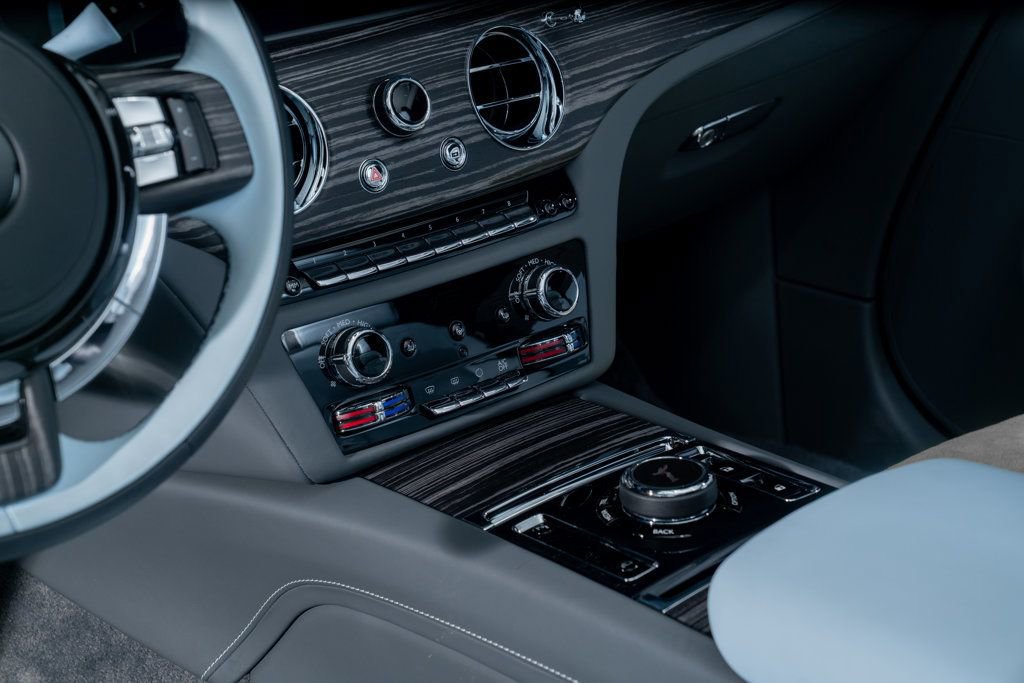 Used 2024 Rolls-Royce Spectre w/ Spectre Launch Package AWD/4WD image 14