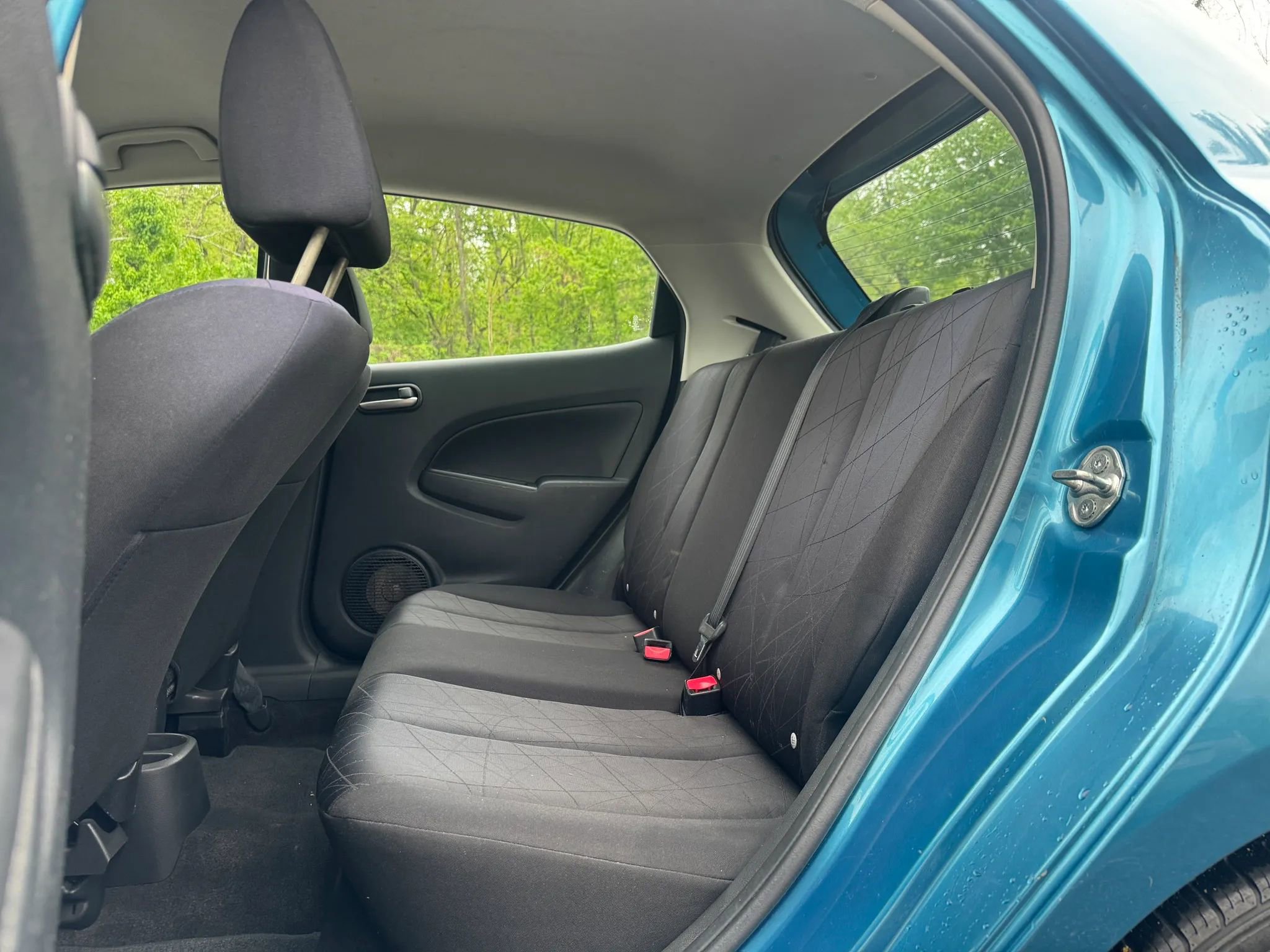 Used 2011 MAZDA MAZDA2 Sport FWD image 17