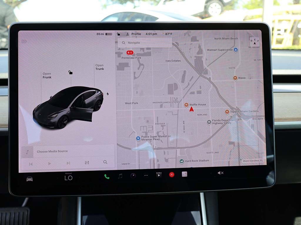 Used 2018 Tesla Model 3 Long Range AWD/4WD image 47